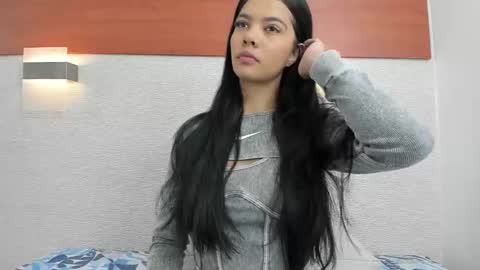 Snapshot of adara_scot chatting on September 16, 12:40 pm adara scot online show from September 16, 12:40 pm