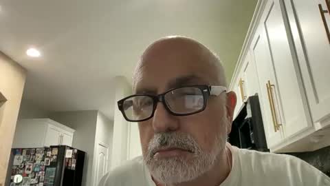 add_me_2 online show from May 8, 5:40 pm