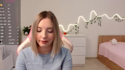 Adele online show from February 23, 6:10 pm