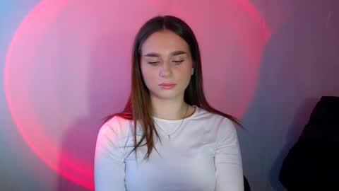 Adele Amore online show from March 5, 9:49 am