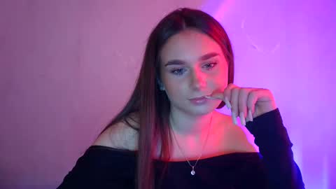 Adele Amore online show from March 11, 10:40 am