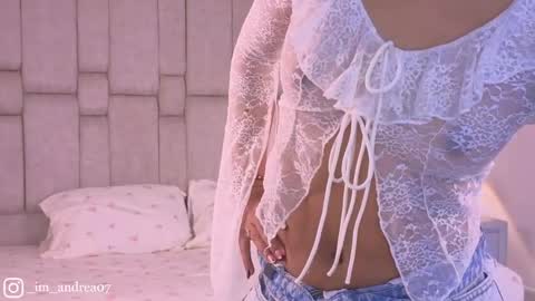 Andrea online show from April 10, 12:21 pm