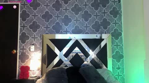 adele cruzz online show from March 1, 8:46 pm