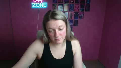 Adele online show from November 26, 7:10 pm