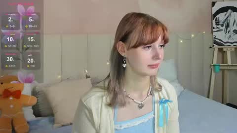 adele_silvyy online show from June 28, 1:56 am