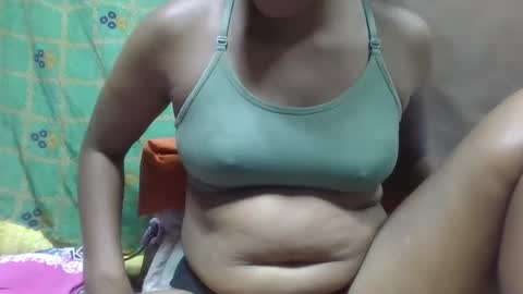 adelealy online show from March 10, 10:28 am