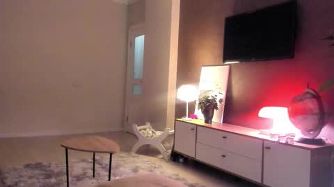 Adele Shine online show from October 11, 11:48 am