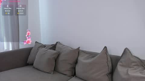 adelexx_zll online show from June 5, 6:52 am