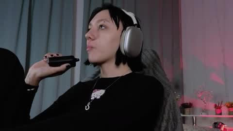 miss Ada online show from October 11, 4:10 pm