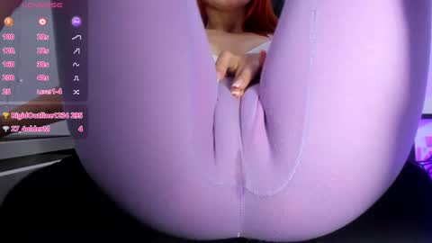 Snapshot of adelinaconte1 chatting on February 4, 10:24 pm adelinaconte1 online show from February 4, 10:24 pm