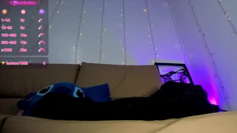 Snapshot of adelinaconte1 chatting on February 18, 7:09 pm adelinaconte1 online show from February 18, 7:09 pm