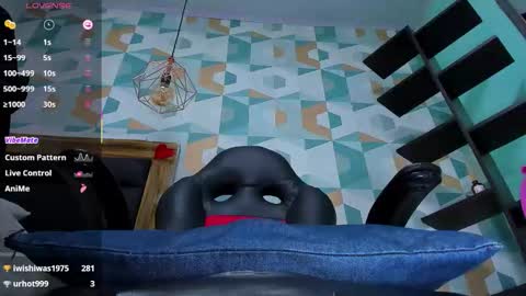 adelinaconte1 online show from October 18, 2:32 pm