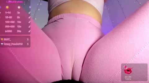 Snapshot of adelinaconte1 chatting on February 14, 7:12 pm adelinaconte1 online show from February 14, 7:12 pm