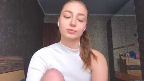 Adel online show from January 15, 6:44 am