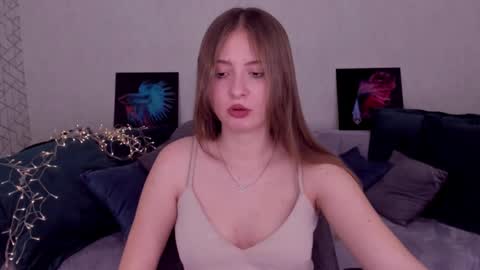 Adel online show from March 12, 6:43 pm