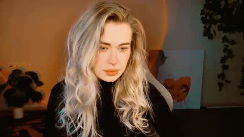 Adel online show from October 25, 1:11 pm