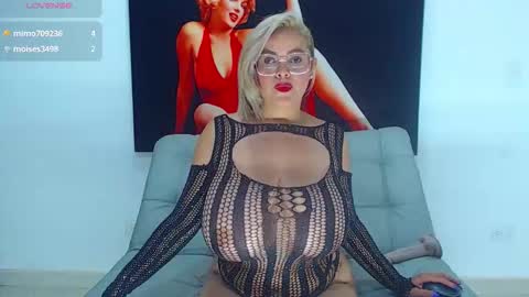Adely Ginn online show from September 25, 2:57 pm