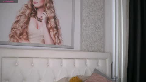 Adelyn online show from March 6, 2:18 pm