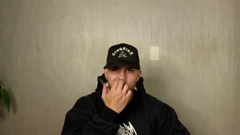 Ades online show from October 14, 11:46 am