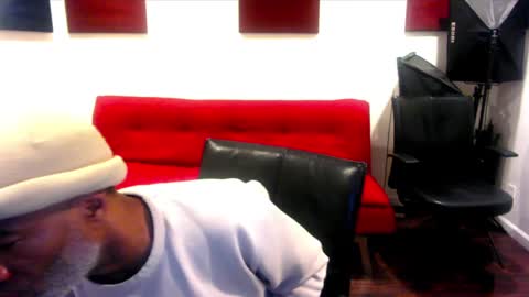 adick_ting online show from December 15, 12:06 pm