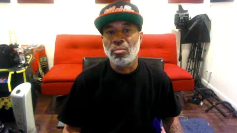 adick_ting online show from May 3, 7:53 pm
