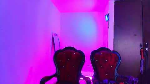Snapshot of adonis_artemis chatting on September 16, 10:13 pm Adonis and Artemis online show from September 16, 10:13 pm