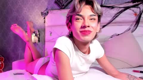 Adonis  online show from November 2, 9:26 pm