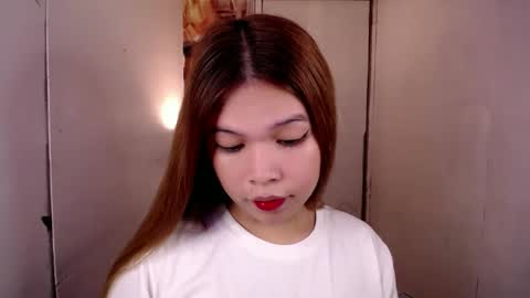 Snapshot of adorabletsforyouxx chatting on March 4, 5:03 pm adorabletsforyouxx online show from March 4, 5:03 pm