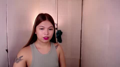 Snapshot of adorabletsforyouxx chatting on February 10, 7:38 pm adorabletsforyouxx online show from February 10, 7:38 pm