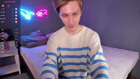 Adrian online show from February 24, 7:52 pm