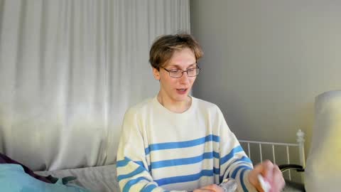 Adrian online show from February 6, 10:21 pm