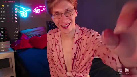 Adrian online show from February 10, 10:19 pm