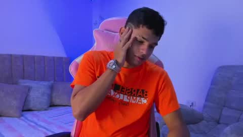 ADRIAN online show from June 7, 12:27 am