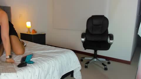 Adriana online show from February 20, 11:21 pm