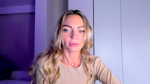 Adriana online show from December 25, 10:16 pm