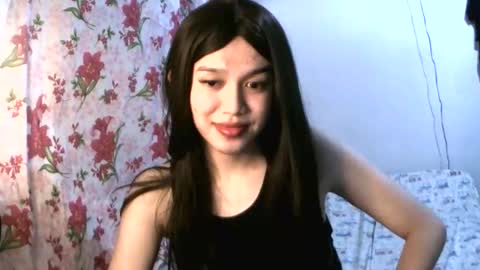 adriana khloe online show from October 24, 3:24 pm