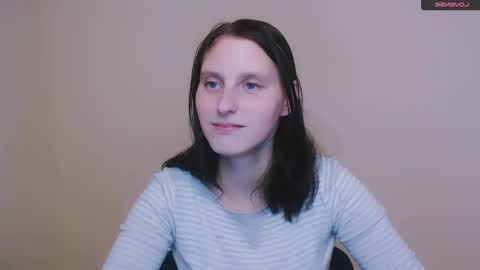 Snapshot of adrianatell_ chatting on January 31, 10:52 am Adriana online show from January 31, 10:52 am