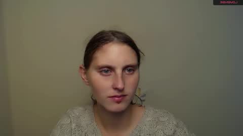 Snapshot of adrianatell_ chatting on September 17, 6:28 am Adriana online show from September 17, 6:28 am