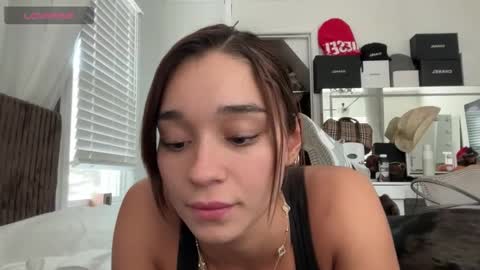 Adrianna  online show from March 4, 7:11 pm