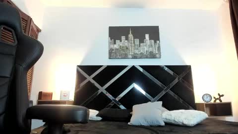 Adrian online show from April 26, 3:59 am