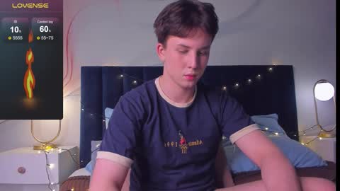 adrianoaubert online show from October 12, 11:14 am