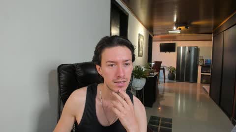 Adrian Williams online show from November 2, 9:26 pm