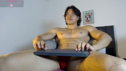 adriel_escalante online show from February 9, 3:54 am