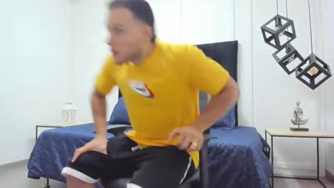 Adrein Roche online show from March 8, 11:49 pm