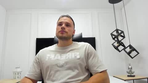 Adrein Roche online show from October 15, 11:16 pm