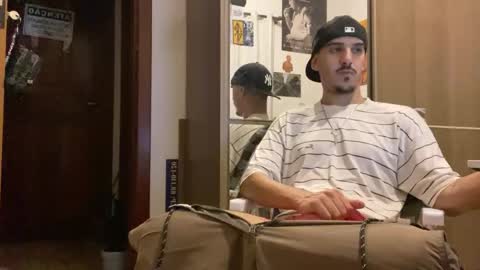 Luci online show from October 22, 4:26 am