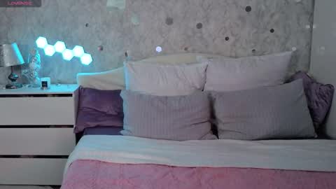 AffiinaLovsx online show from January 31, 9:45 pm