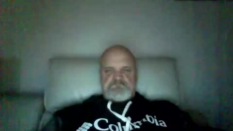 Snapshot of afr10221966 chatting on December 24, 2:10 am afr10221966 online show from December 24, 2:10 am