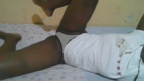 african_pussy2 online show from October 13, 11:45 am