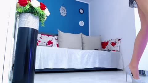 Amalia online show from February 2, 3:28 pm